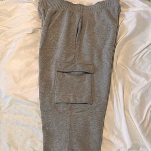 Men’s cargo sweatpants